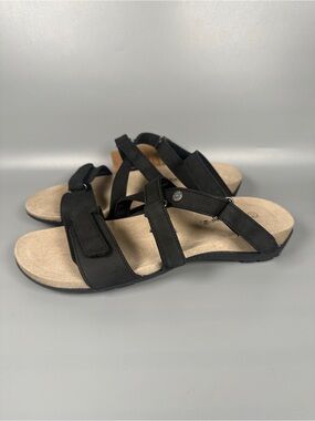 BearPaw Acacia Faux Leather Adjustable Strappy Sandals Women’s Size 10 Black